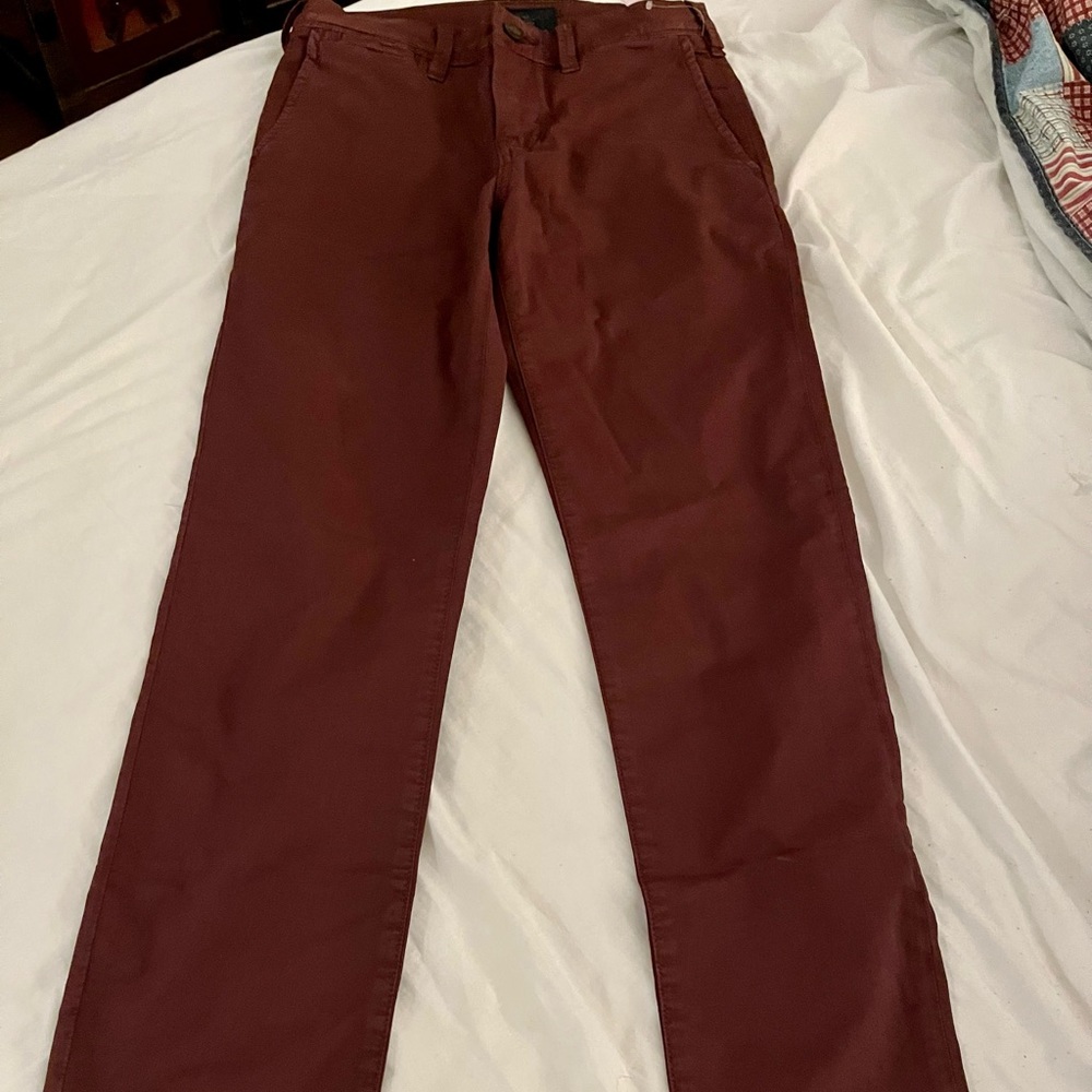 NWOT American Eagle  pants color burgundy size 2.